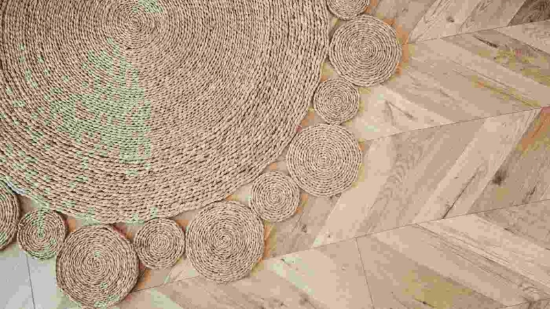 The Ultimate Guide to Cleaning Your Braided Rug with Ease at Home