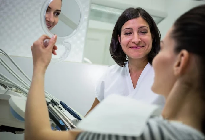 Closing Gaps and Straightening Smiles: The Expertise of Cosmetic Dentists in Oviedo FL