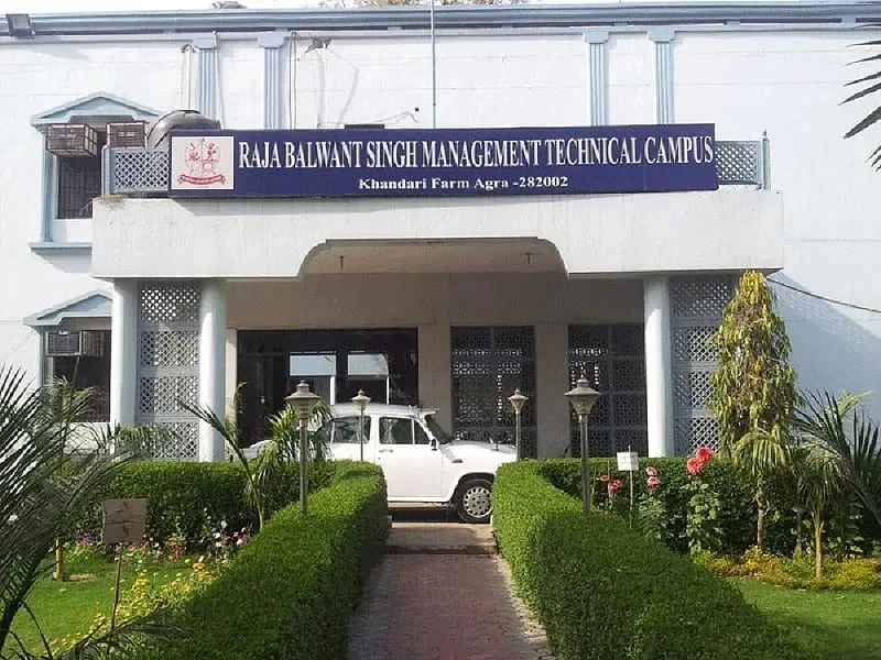The Benefits of Studying an MCA Program and Why Raja Balwant Singh Management Technical Campus is a Top Choice in Agra