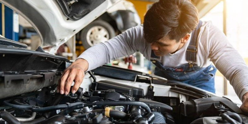  Signs Your Car Needs Immediate Servicing