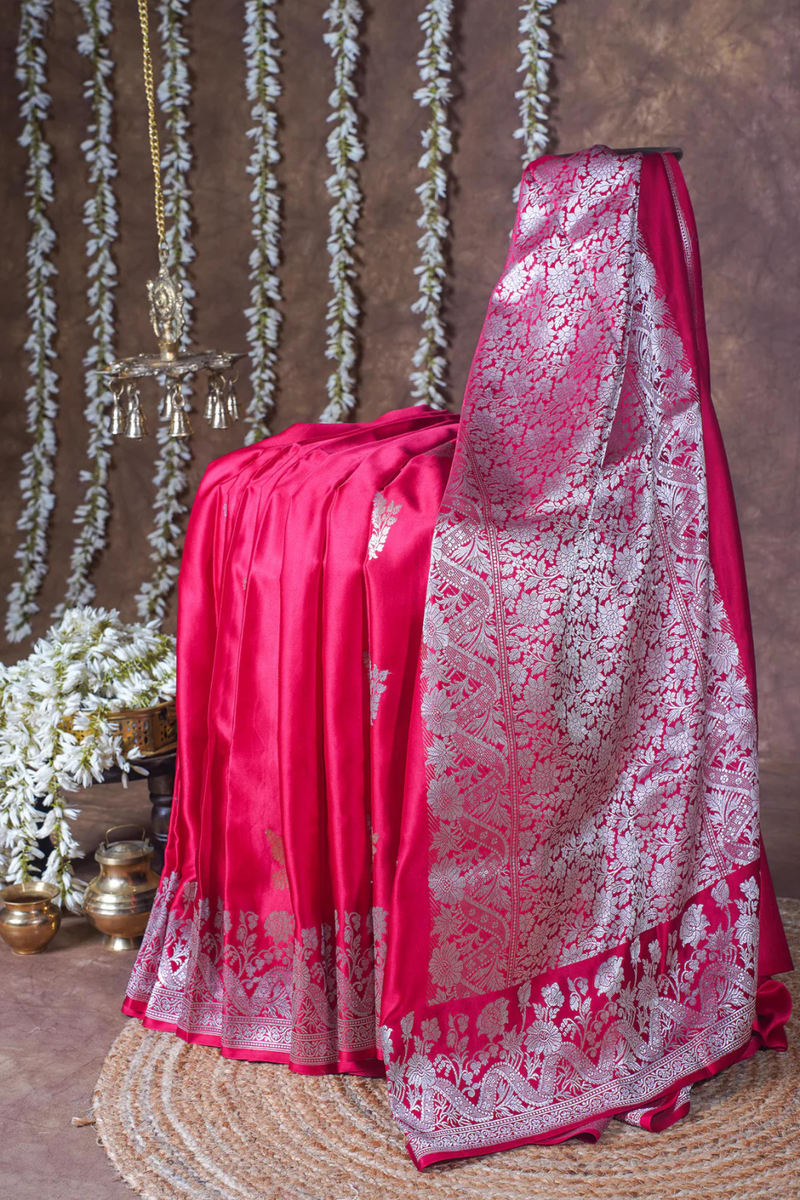 Best Saree Shop in Varanasi – The Ultimate Destination for Wedding & Wholesale Banarasi Silk