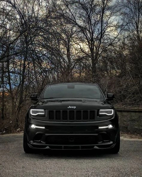 Jeep Grand Cherokee: A Guide to Its Variants