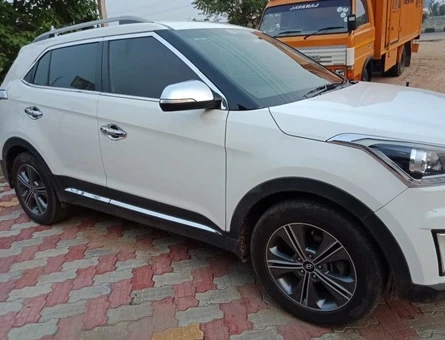 What should you do before you give your car to the cash for car buyers?