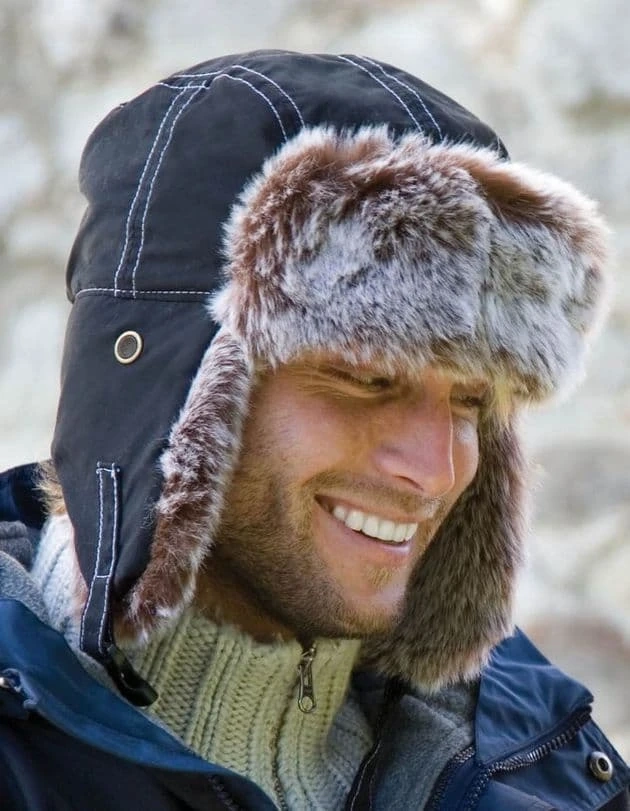 How To Wear An Aviator Hat With Style & Confidence?