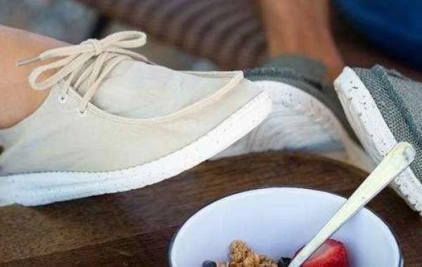 MEN’S SHOES FOR THE RIGHT SEASON AND ACTIVITIES