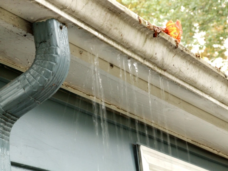 Signs Your Gutters Need Repair Before It’s Too Late