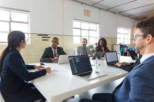 Maximizing Workforce Efficiency: Insights on Business Analytics with Employee Monitoring Tools in Remote and Hybrid Workforce Management Systems