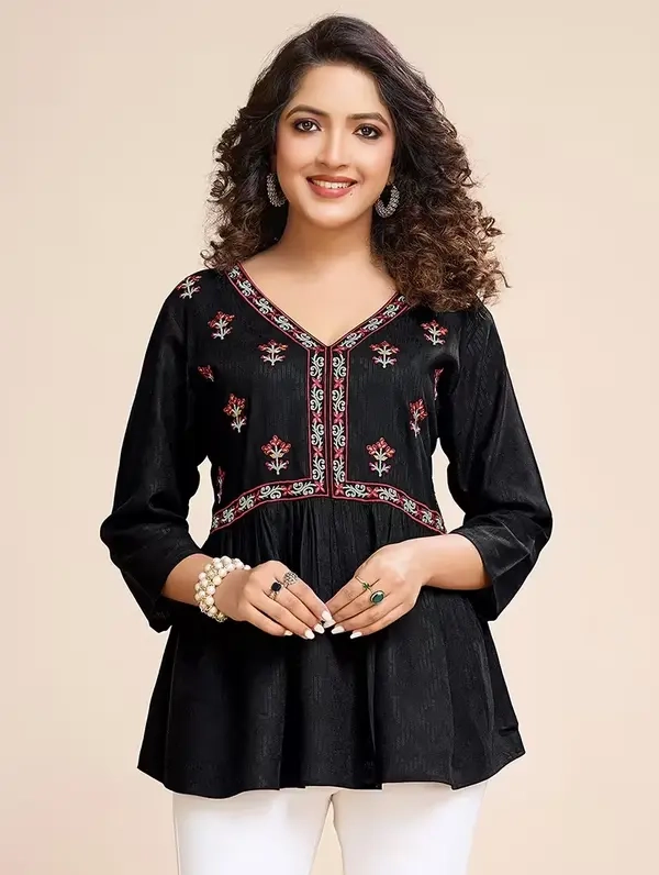 Must-Have Western Dresses for Women Every Closet Needs