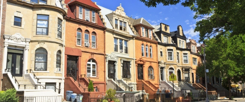 Real Estate Investor - A Friend in Need for The Property Sellers!