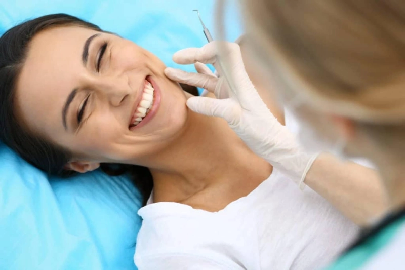 Get Back Your Smile By Approaching The Holistic Dental Service.