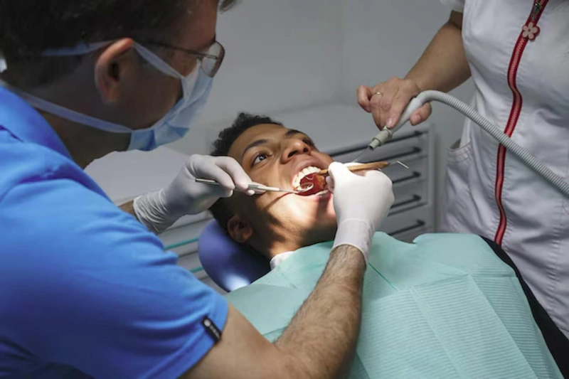 Tooth Extraction Recovery Guide for Medford Patients