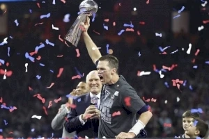 Eli Manning resistiu a pressões e foi maior que irmão no Super Bowl