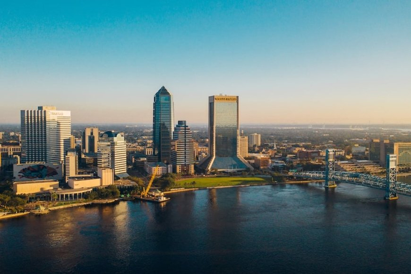 Key Considerations When Applying for Loans in Jacksonville, FL