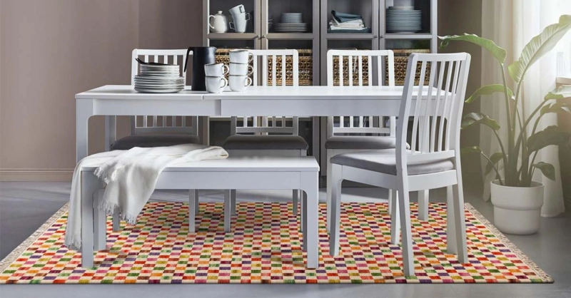 How to Find the Perfect Rug for the Dining Room