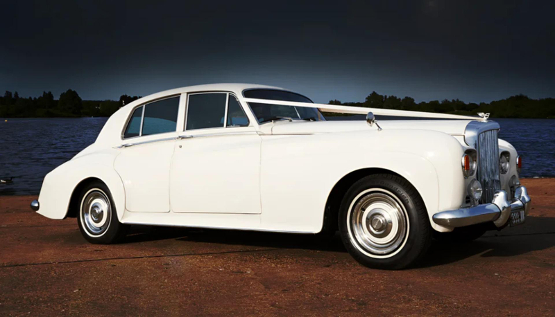 An Elevated Arrival Luxury Car Hire Heathrow Airport