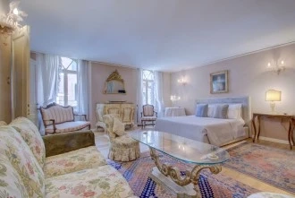 Living Like A Local: Insider Tips For Renting An Apartment In Saint Mark