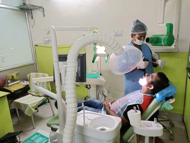 What are the advantages of getting lumineers for teeth?