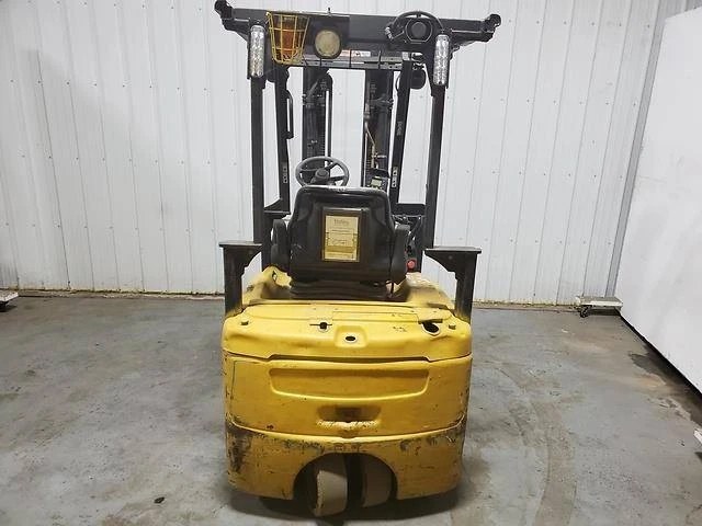 Yale 3 Wheels Electric ERP035
