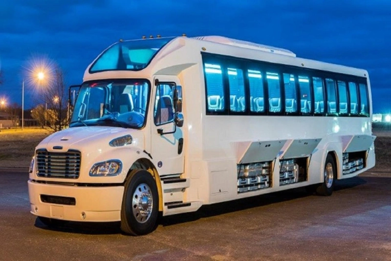 How to Book a Party Bus Rental in the USA Without Overpaying