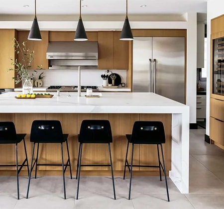 Oak Kitchen Cabinets: Timeless Elegance and Durability