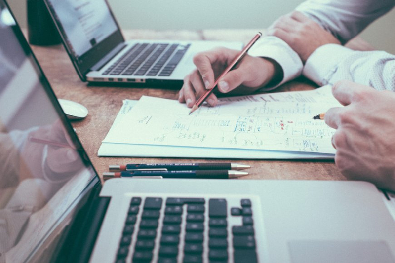 Efficiency and Elegance: How Simple Website Templates Enhance User Experience