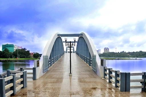 "Anwar Sadath MLA" the Master brain behind the Manappuram footbridge