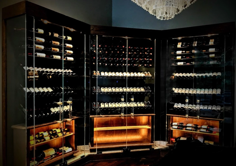 Inside Highland Park’s Trendiest Wine Cellars: Merging Timeless Designs with Modern Materials and Accents