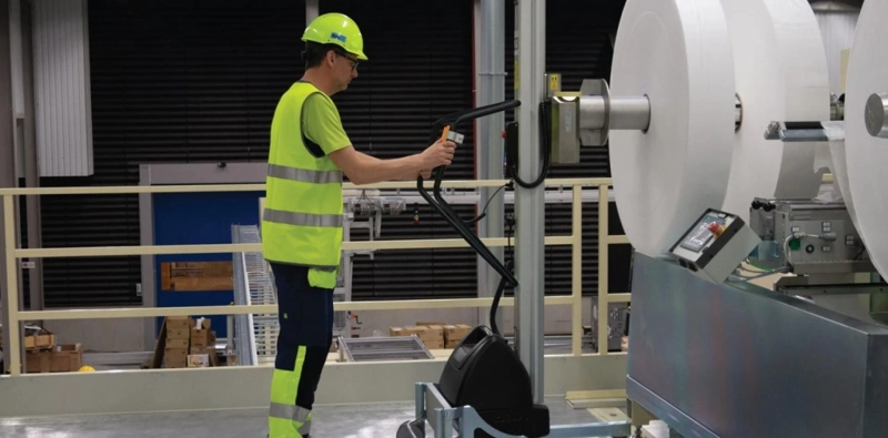 Solving Heavy Lifting Challenges with Vacuum Lifter Malaysia