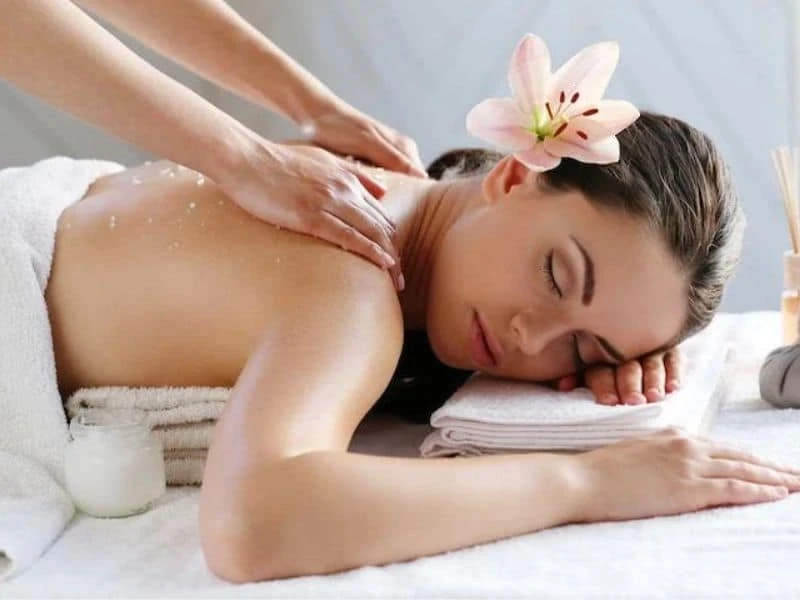 What To Look for In a Massage Therapist