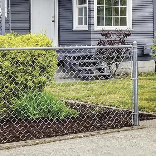 Advantages of Chain Link Fence Installation Over A Wall In Lebanon