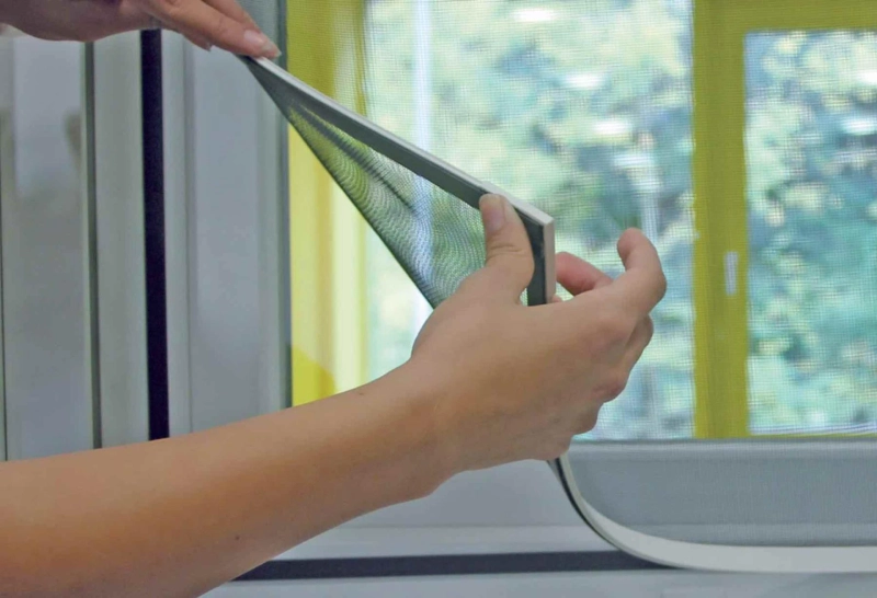 Magnetic Screens vs. Traditional Screens: Which is Better?