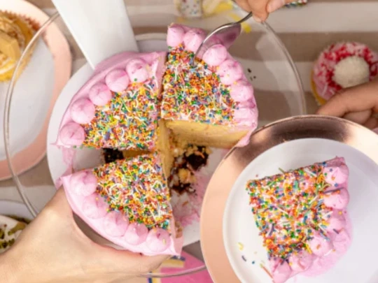 Craving For Cake Today? Experience the Magic of Same-Day Delivery with Cake Mail