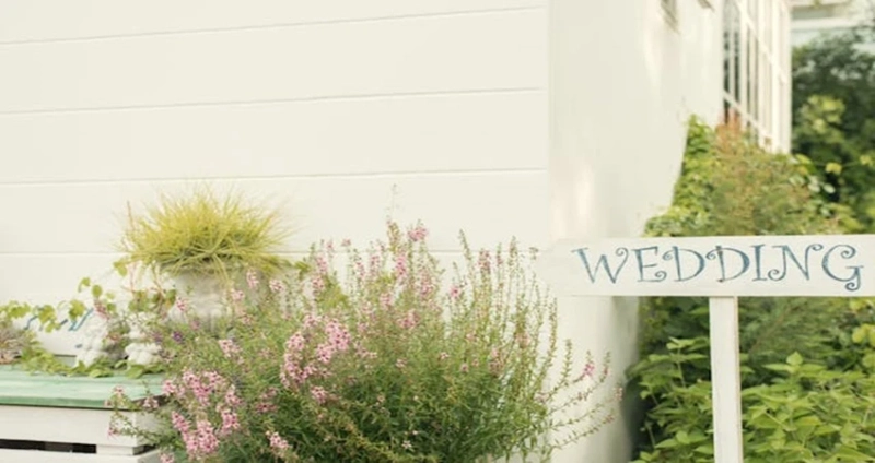 Creative Ways to Welcome Your Wedding Guests