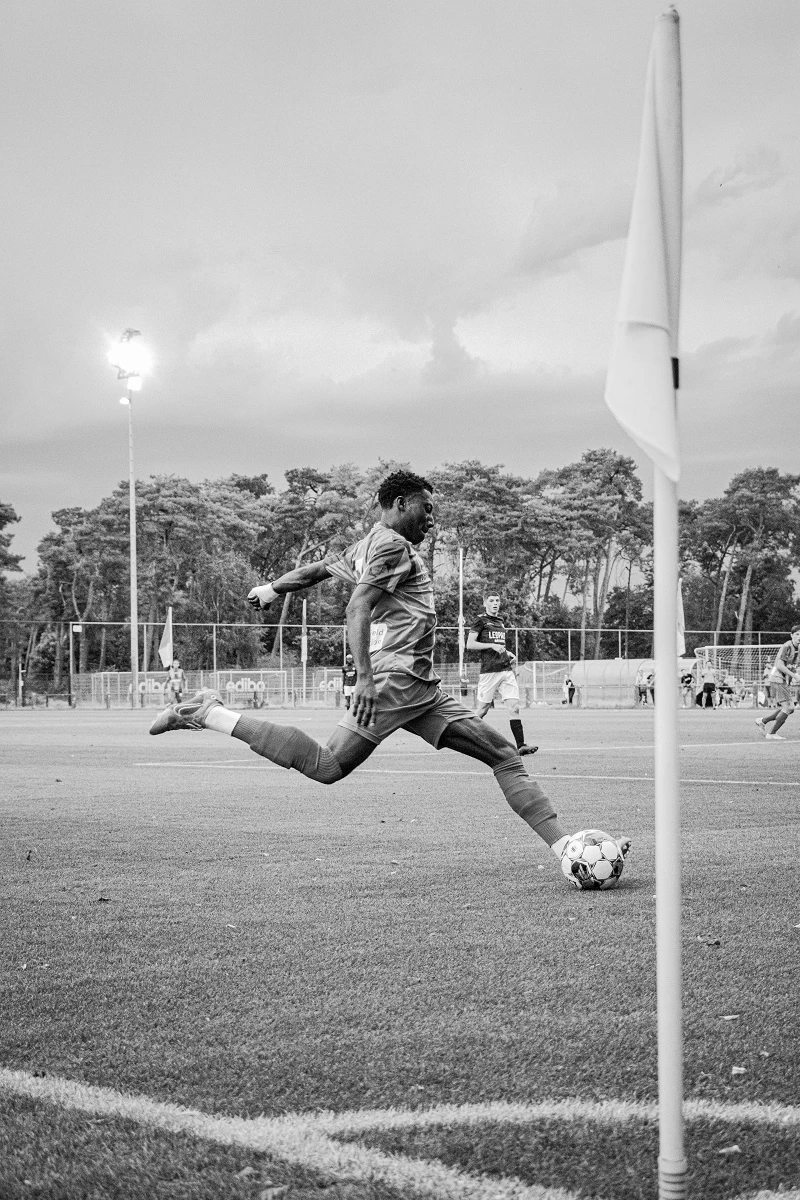 Tips for Prioritizing Your Joint Health While Playing Soccer