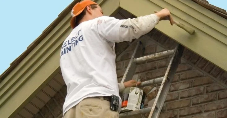 WHY SPRING IS THE BEST SEASON FOR HOUSE PAINT