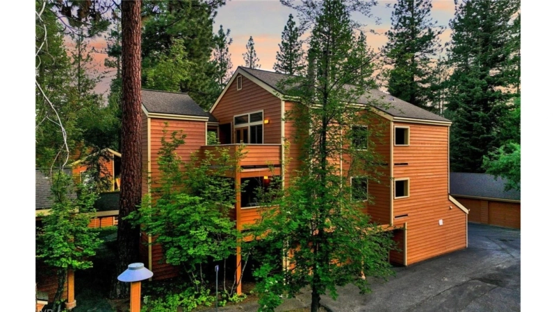 Houses in Incline Village: Key Features That Make Them Unique