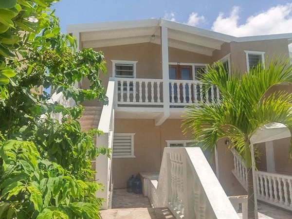 Exploring Weekly Apartment & Room Rentals