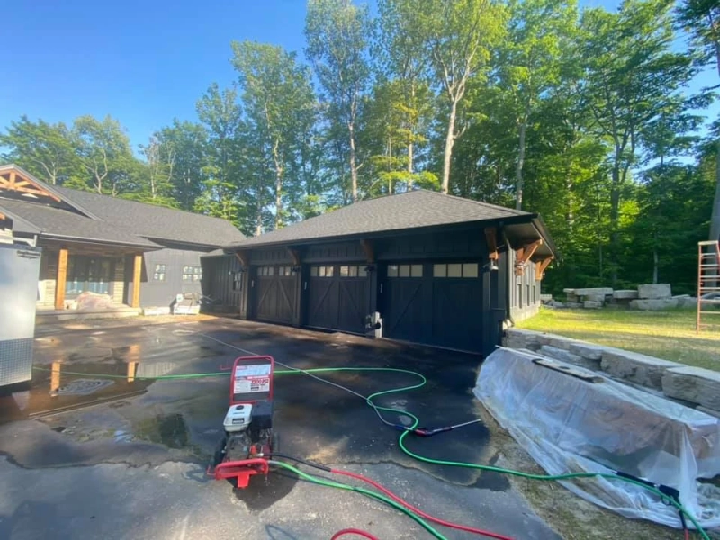 Sarasota Driveway Cleaning: The Easiest Step to Renew Your Home's Exterior