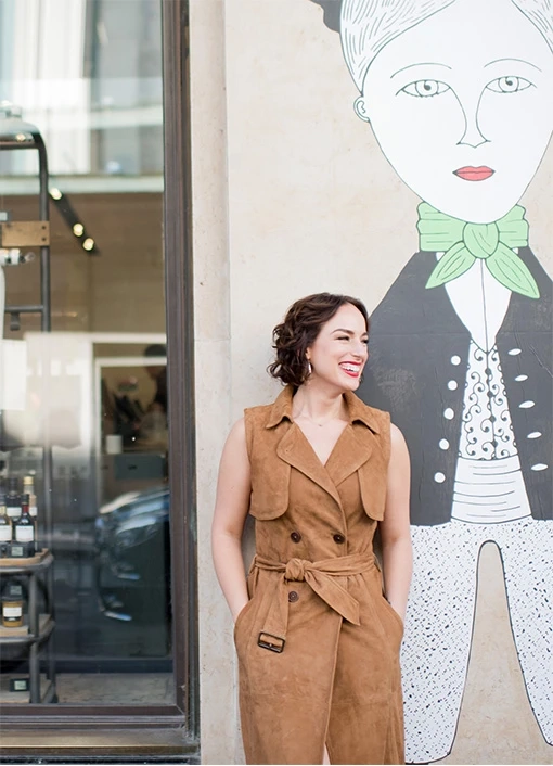 What Is a Fashion Stylist?