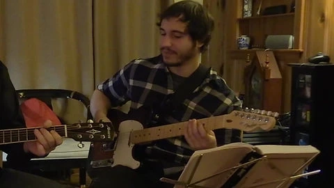 Get Beginner Guitar Lessons Stoneham, MA from Wolfman's School of Music