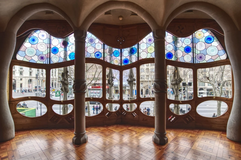 Antoni Gaudí: The Visionary Spanish Architect Who Shaped Barcelona