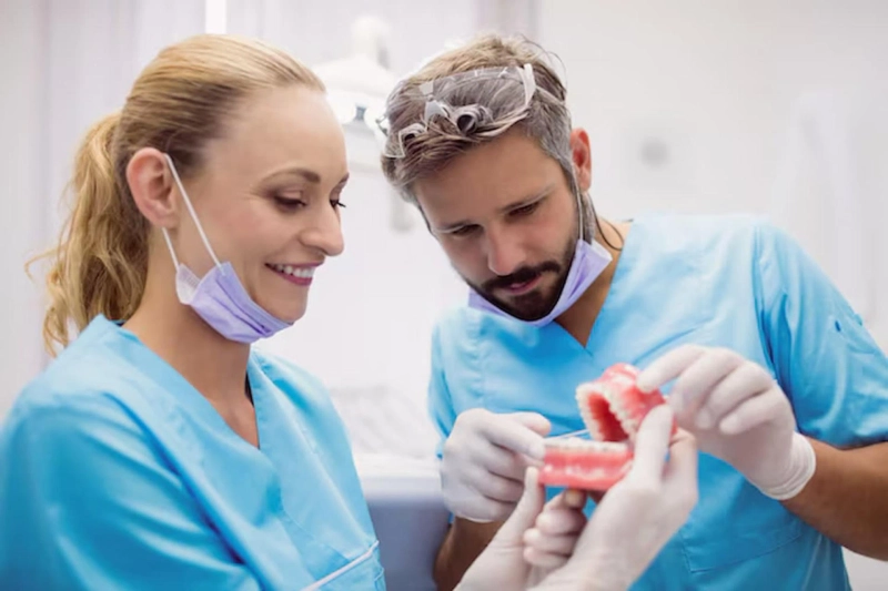 Dentures Near Me: Types, Benefits, and Care Tips