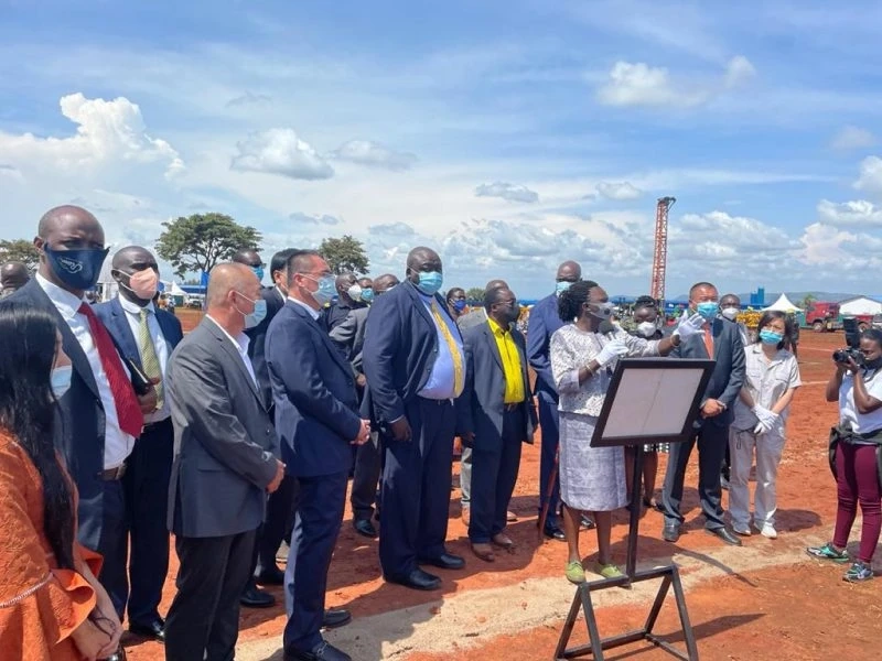 Uganda Finds 31 MT of Gold Ready to be Mined: Signs up Chinese Firm