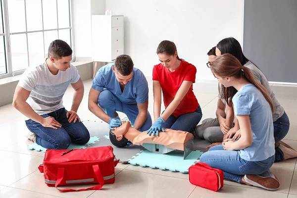 6 Skills Every Paramedic Should Know