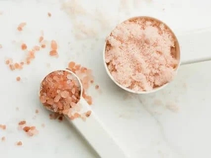 HOW DO YOU Himalayan pink salt DISTINGUISH A FAKE?
