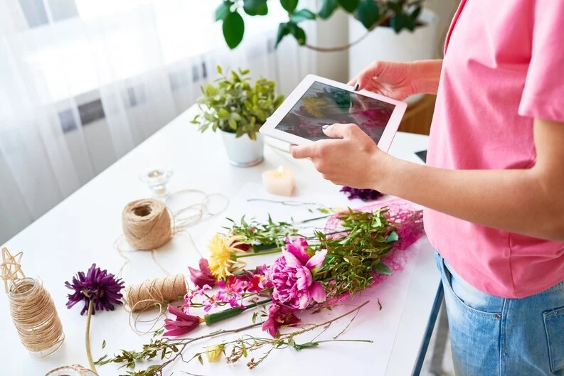 Order Flowers Online Near Me - UAE Flower Online