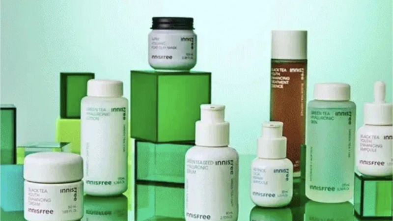 How to Layer Your Products After Using an Innisfree Cleanser