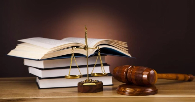How a Valencia Swimming Pool Accidents Lawyer Can Help Your Case