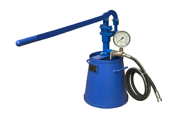 Why Hand Operated Hydro Test Pumps Are Ideal for Remote Locations and Fieldwork