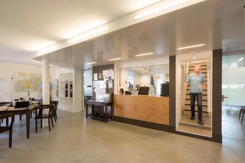What Are the Differences Between a Halfway House and a Correctional Facility?